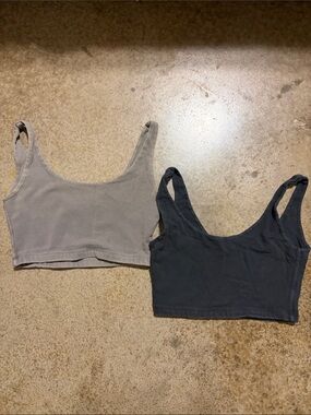 Brandy Melville Scoop Neck Crop Tanks - Gray and Black